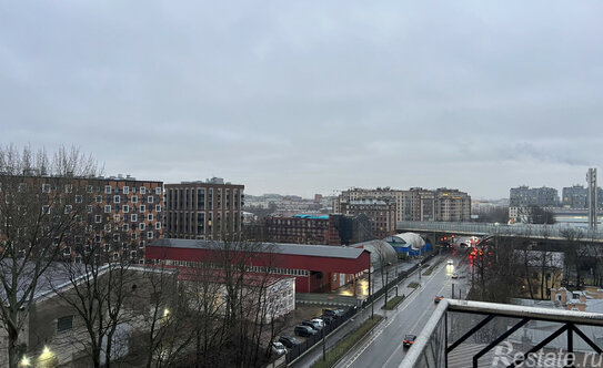 Продажа 4-комн квартиры на вторичном рынке Петровский пр-кт,  д. 22 к2 с1