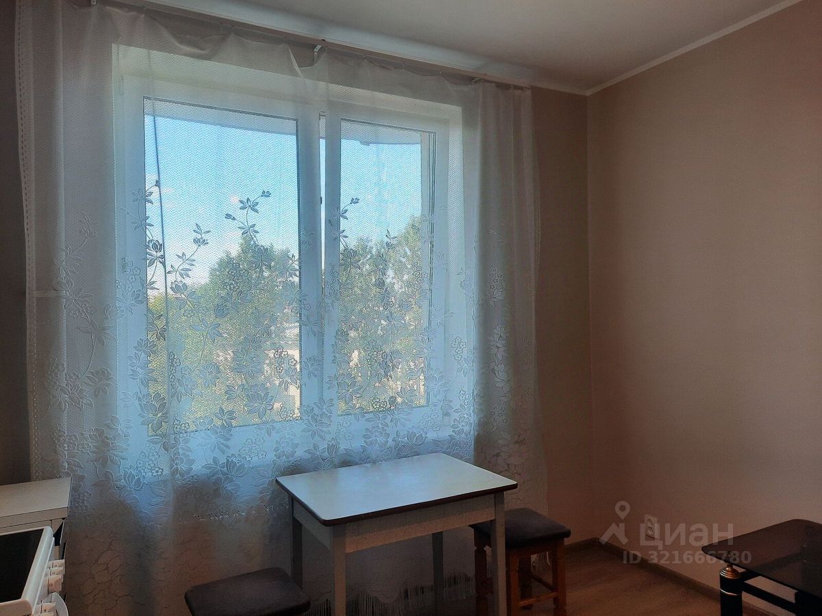 Продажа 2-комн квартиры на вторичном рынке улица Коммуны, 50