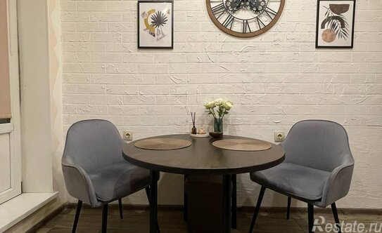 Продажа 2-комн квартиры на вторичном рынке Богатырский пр-кт,  д. 55 к1