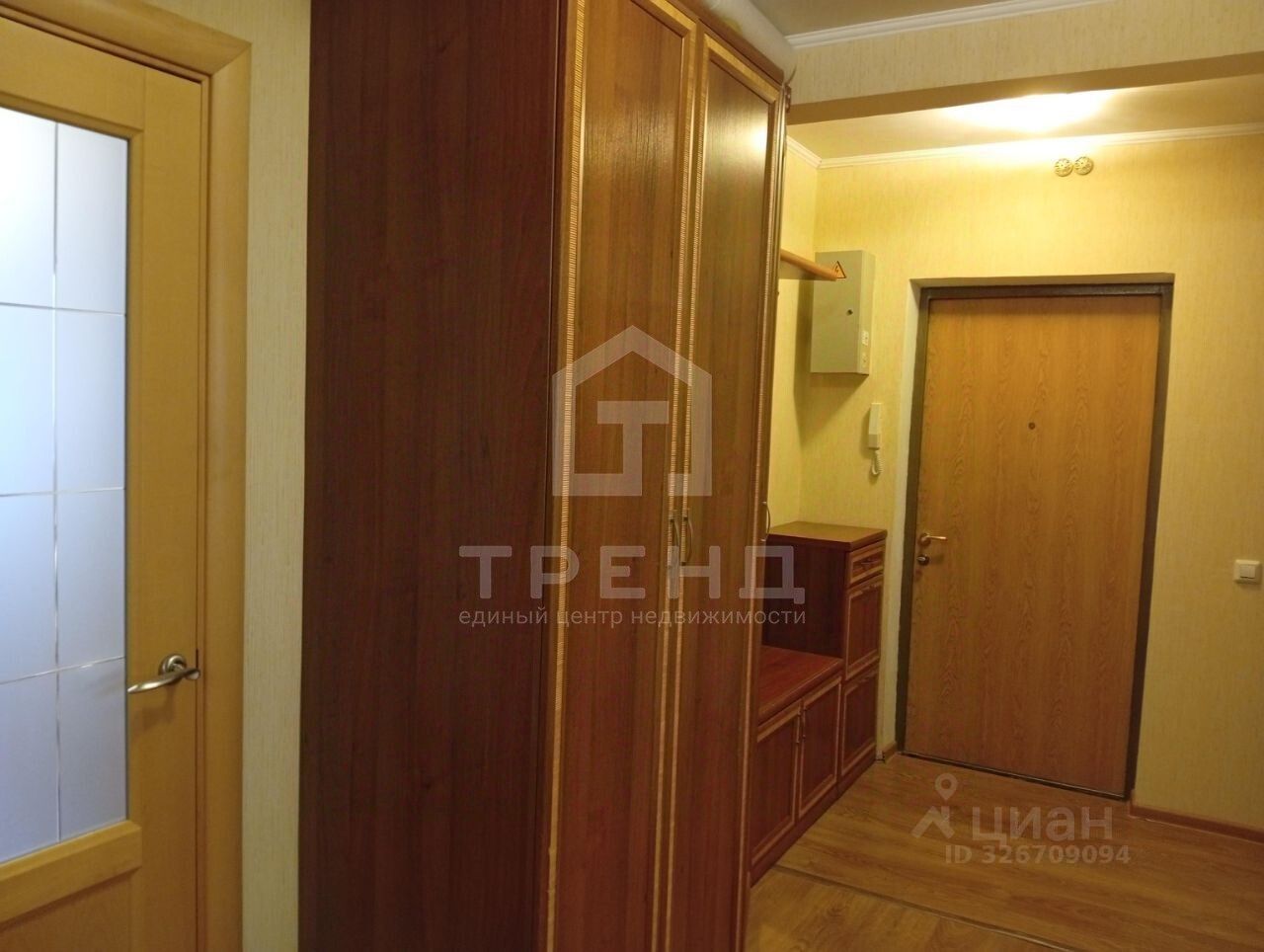 Продажа 3-комн квартиры на вторичном рынке проспект Сизова, 25