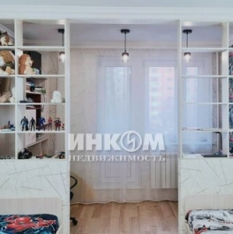 Продажа 4-комн квартиры на вторичном рынке улица Генерала Белобородова,  д. 12