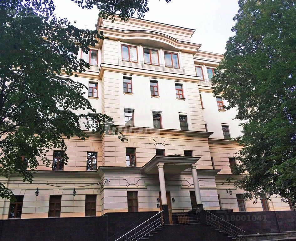 Продажа 5-комн квартиры на вторичном рынке переулок Сивцев Вражек, 14