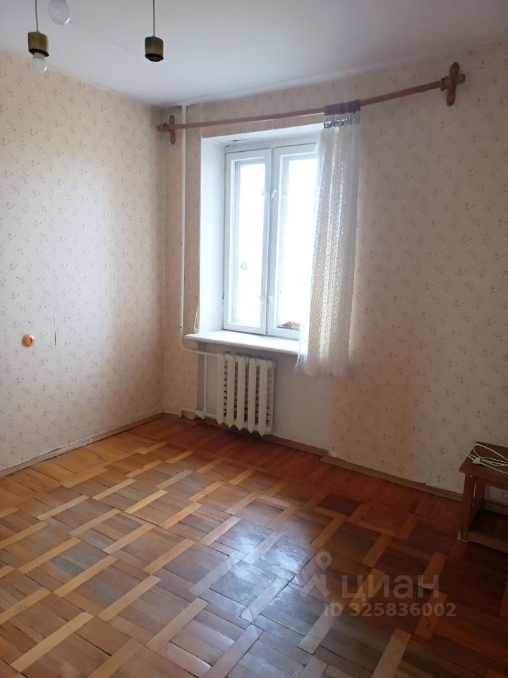 Продажа 2-комн квартиры на вторичном рынке улица Руставели, 68