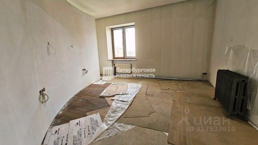 Продажа 3-комн квартиры на вторичном рынке улица Зенитчиков, 3к1