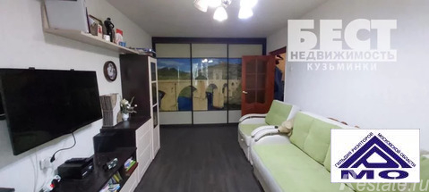 Продажа 2-комн квартиры на вторичном рынке ул. Кухмистерова,  д. 14