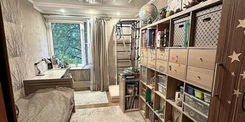 2-комн квартира ул Перекопская,  д. 21,  к. 1