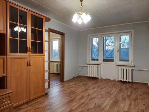 Продажа 2-комн квартиры на вторичном рынке Клин, ул. Карла Маркса,  д. 81