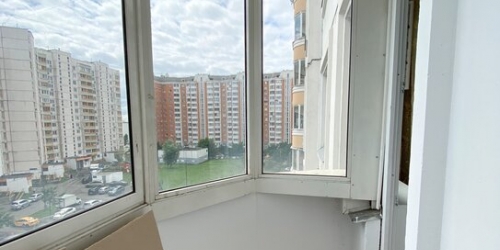 2-комн квартира улица Маршала Кожедуба,  д. 4