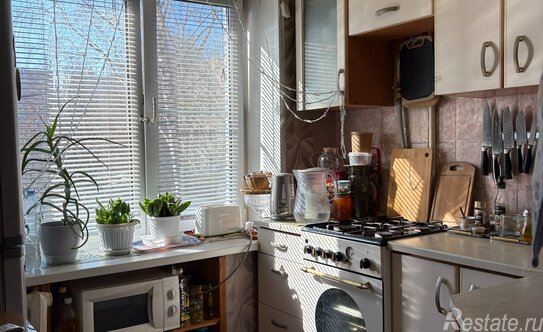 Продажа 1-комн квартиры на вторичном рынке Подольск, Ленинградский проезд,  д. 3