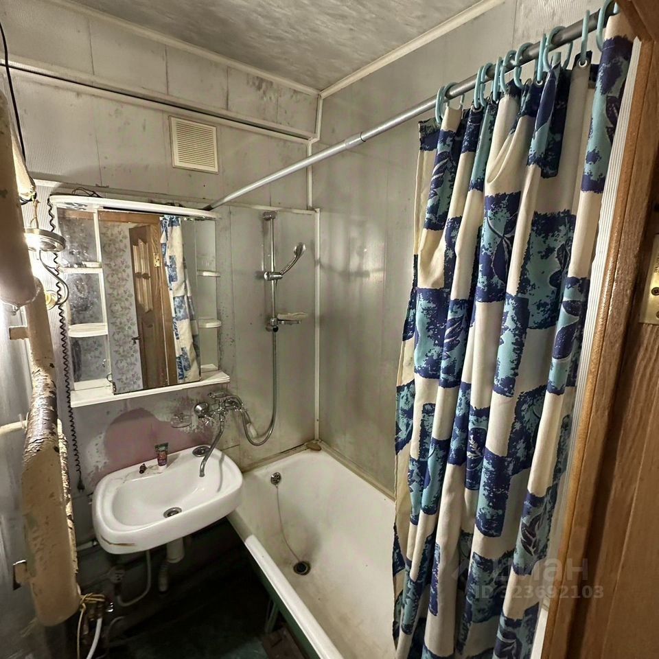 Продажа 2-комн квартиры на вторичном рынке Искровский проспект, 4К3