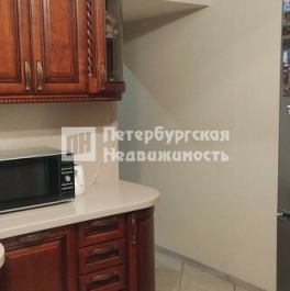 Продажа 3-комн квартиры на вторичном рынке Красное Село г, Освобождения ул,  д. 25,  к. 1