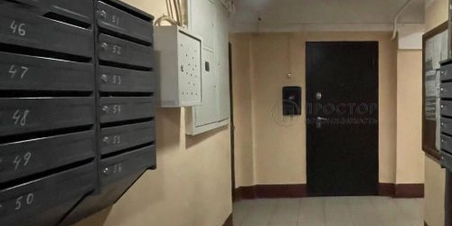 2-комн квартира улица Пилота Нестерова, 7