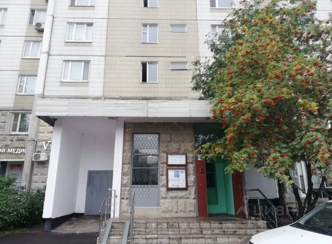 Продажа 3-комн квартиры на вторичном рынке Ключевая улица, 24К1