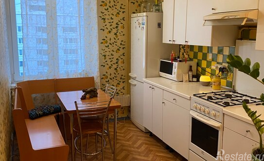 Продажа 1-комн квартиры на вторичном рынке улица Гамалеи,  д. 19 к2