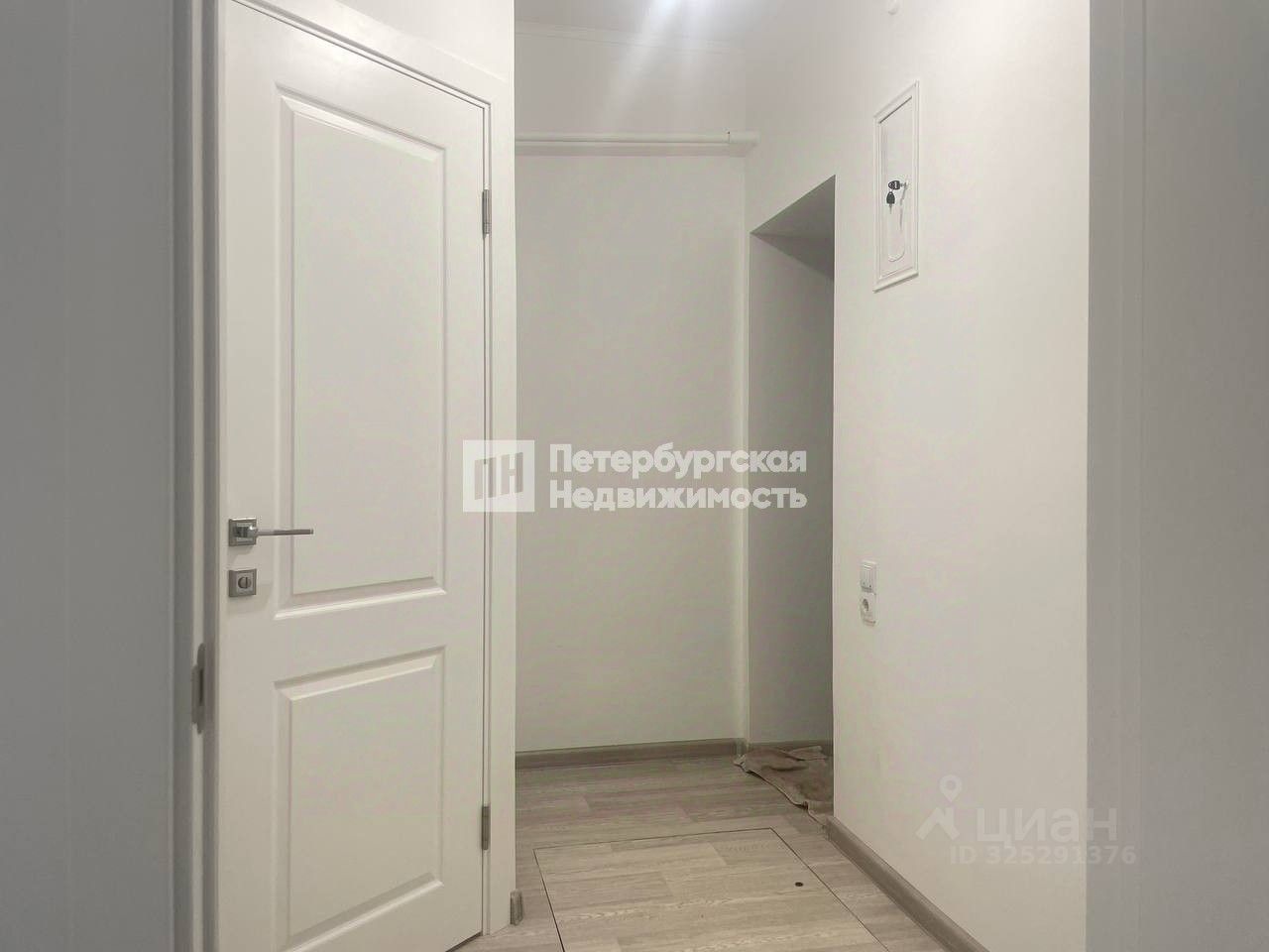 Продажа 2-комн квартиры на вторичном рынке Ломоносов, Профсоюзная улица, 25