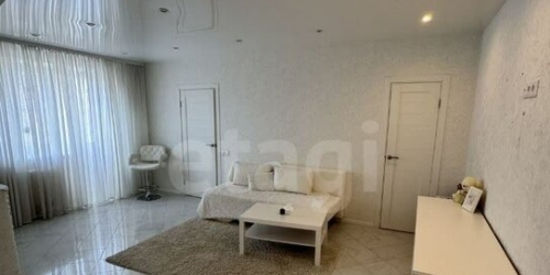 2-комн квартира улица Паперника,  д. 19