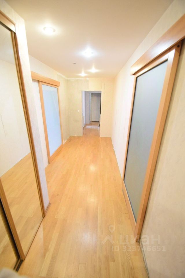 Продажа 6-комн квартиры на вторичном рынке Партизанская улица, 40