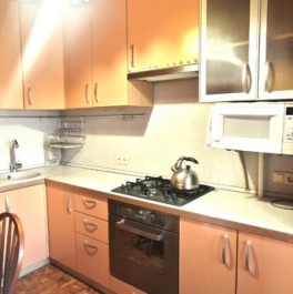 Продажа 2-комн квартиры на вторичном рынке Мясниковская 1-я ул,  д. 18