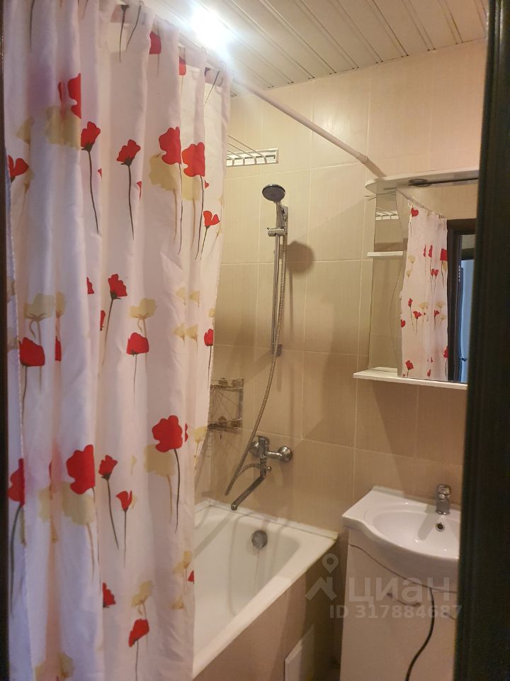 Аренда 3-комн квартиры на вторичном рынке Фрязино, улица Горького, 7