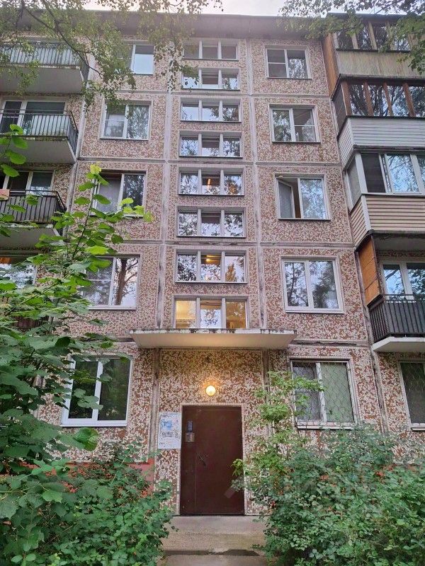 Продажа 1-комн квартиры на вторичном рынке проспект Юрия Гагарина, 38К4