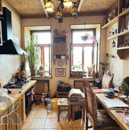 Продажа 7-комн квартиры на вторичном рынке ул Ткацкая,  д. 46