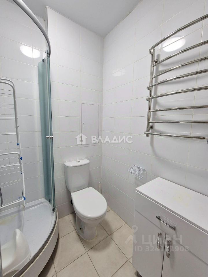 Продажа 3-комн квартиры на вторичном рынке Одинцово, улица Рябиновая, 7