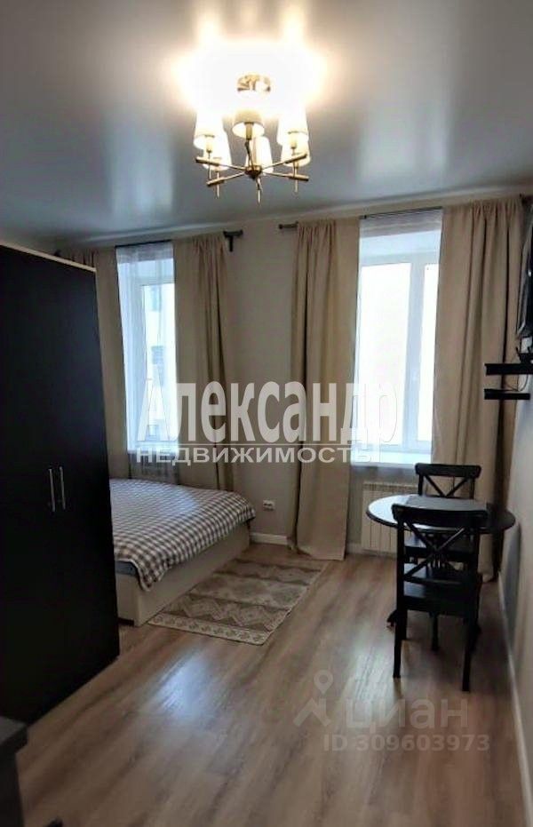 Продажа 3-комн квартиры на вторичном рынке 1-я Советская улица, 12