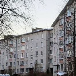 Продажа 1-комн квартиры на вторичном рынке пос. Войсковицы, площадь Манина, 4