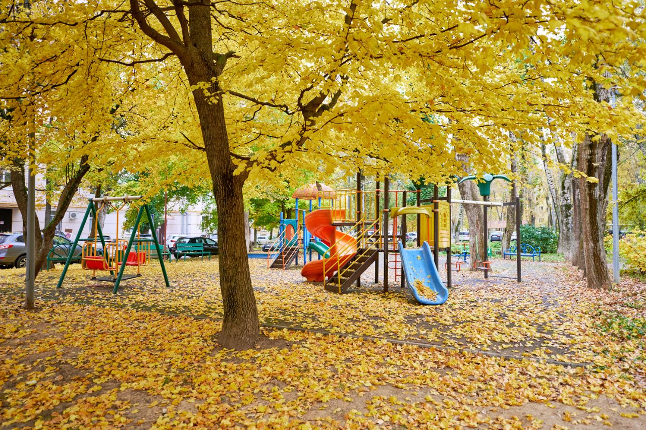 Продажа 2-комн квартиры на вторичном рынке улица Ивана Бабушкина, 23К1