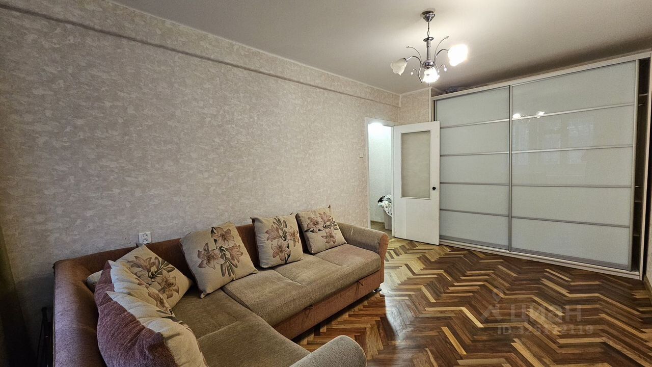 Продажа 1-комн квартиры на вторичном рынке Витебский проспект, 61К2