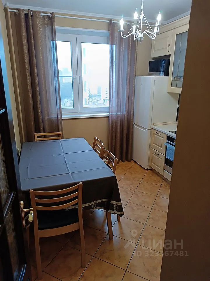 Аренда 2-комн квартиры на вторичном рынке улица 800-летия Москвы, 6