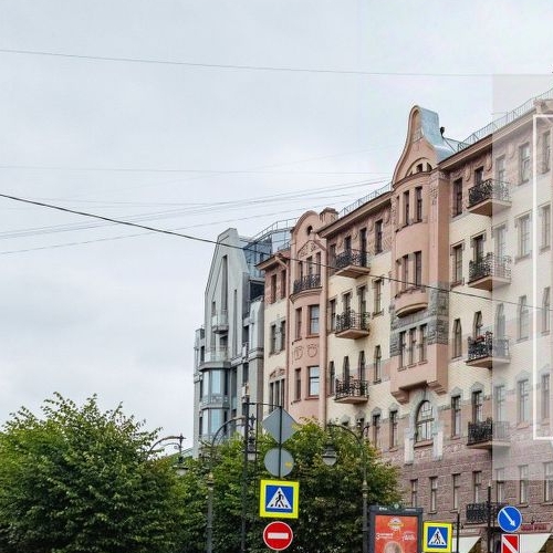 4-комн квартира проспект Чернышевского, 10