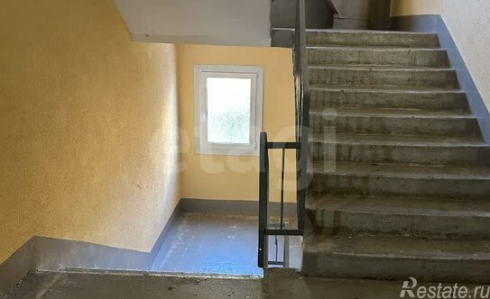 Продажа 1-комн квартиры на вторичном рынке Богатырский пр-кт,  д. 61 к1