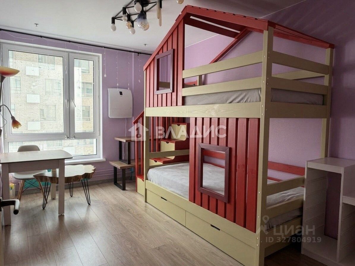 Продажа 3-комн квартиры на вторичном рынке Волоколамское шоссе, 24к2