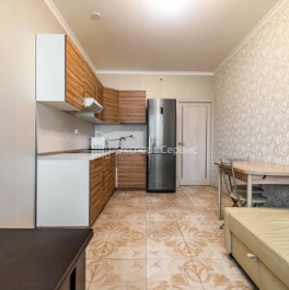 Продажа 2-комн квартиры на вторичном рынке Мурино, Скандинавский пр-д,  д. 4,  к. 1