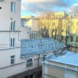 Продажа 1-комн квартиры на вторичном рынке ул Фурштатская,  д. 10