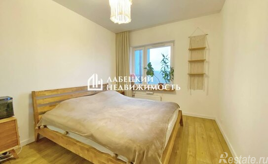 Продажа 1-комн квартиры на вторичном рынке Колпино г, Рубежное ш,  д. 10