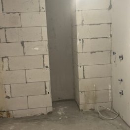 Продажа 4-комн квартиры на вторичном рынке Ленинский пр-кт,  д. 38