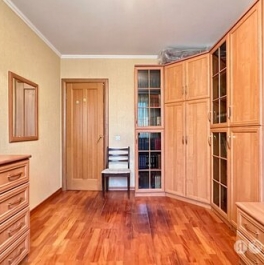 Аренда 3-комн квартиры на вторичном рынке Череповецкая улица,  д. 15