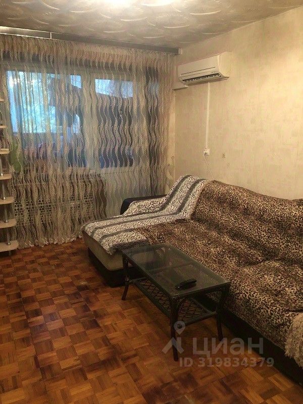 Продажа 2-комн квартиры на вторичном рынке Чехов, Весенняя улица, 13