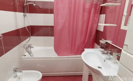 Продажа 3-комн квартиры на вторичном рынке Сафоновская улица