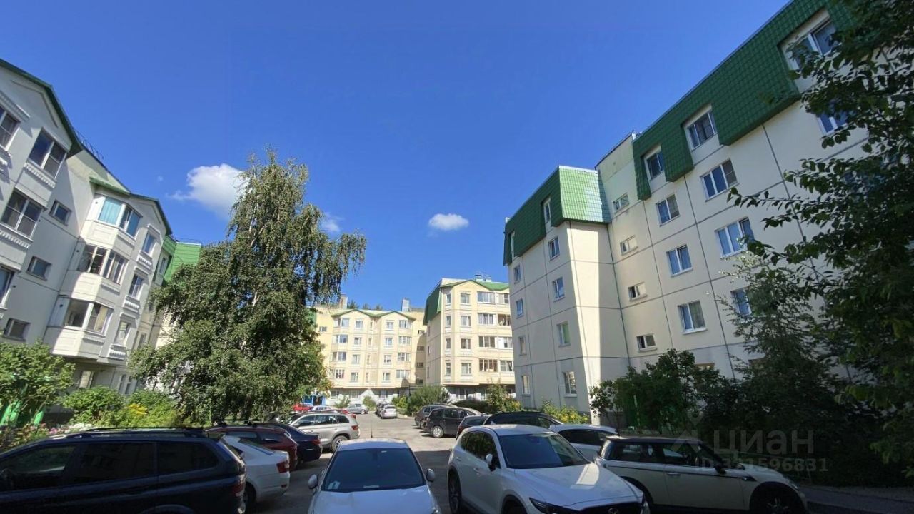 Продажа 3-комн квартиры на вторичном рынке Всеволожск, Октябрьский проспект, 108