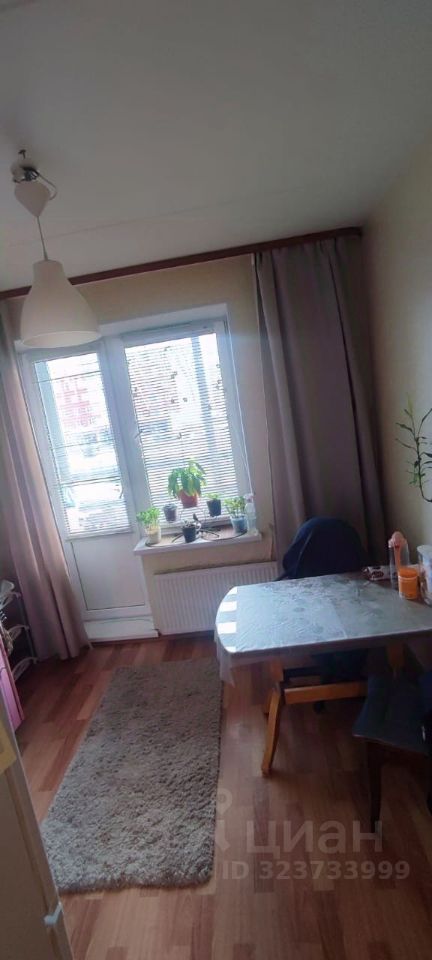 Продажа 1-комн квартиры на вторичном рынке Южный мкр, улица Крымская,  д. 4