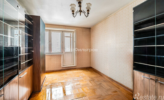 Продажа 3-комн квартиры на вторичном рынке ул Миклухо-Маклая,  д. 18/1