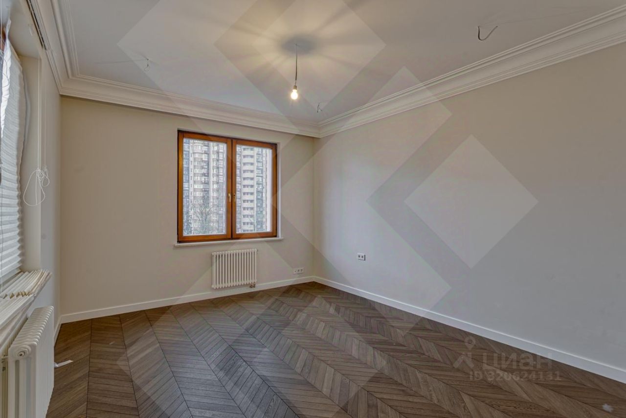 Продажа 3-комн квартиры на вторичном рынке Ленинский проспект, 103