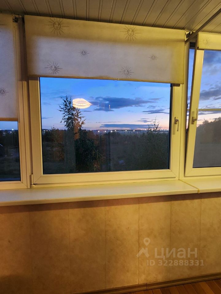 Продажа 3-комн квартиры на вторичном рынке Взлетная улица, 13