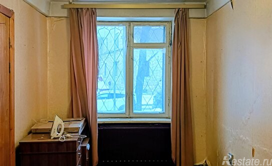 Продажа 3-комн квартиры на вторичном рынке Краснопутиловская улица,  д. 80