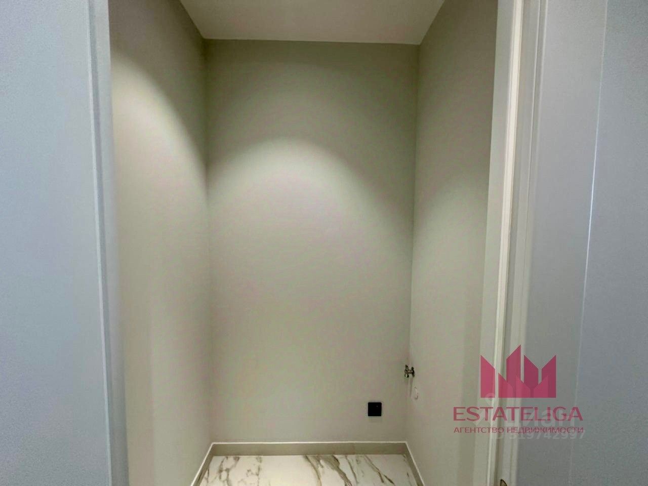 Аренда 3-комн квартиры на вторичном рынке площадь Курского Вокзала, 1