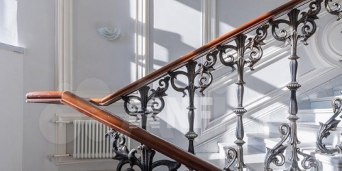 3-комн квартира Конюшенная Б. ул,  д. 13