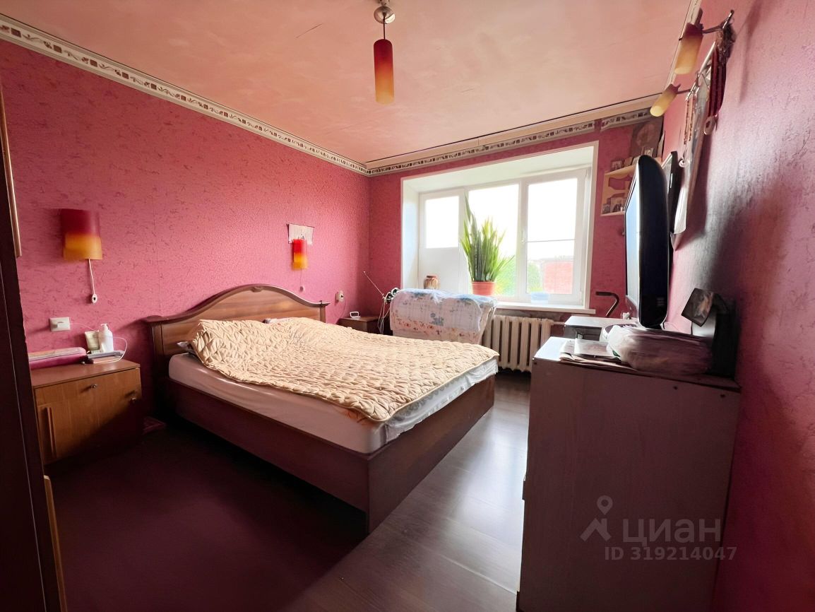 Продажа 3-комн квартиры на вторичном рынке Ивантеевка, Задорожная улица,  д. 15